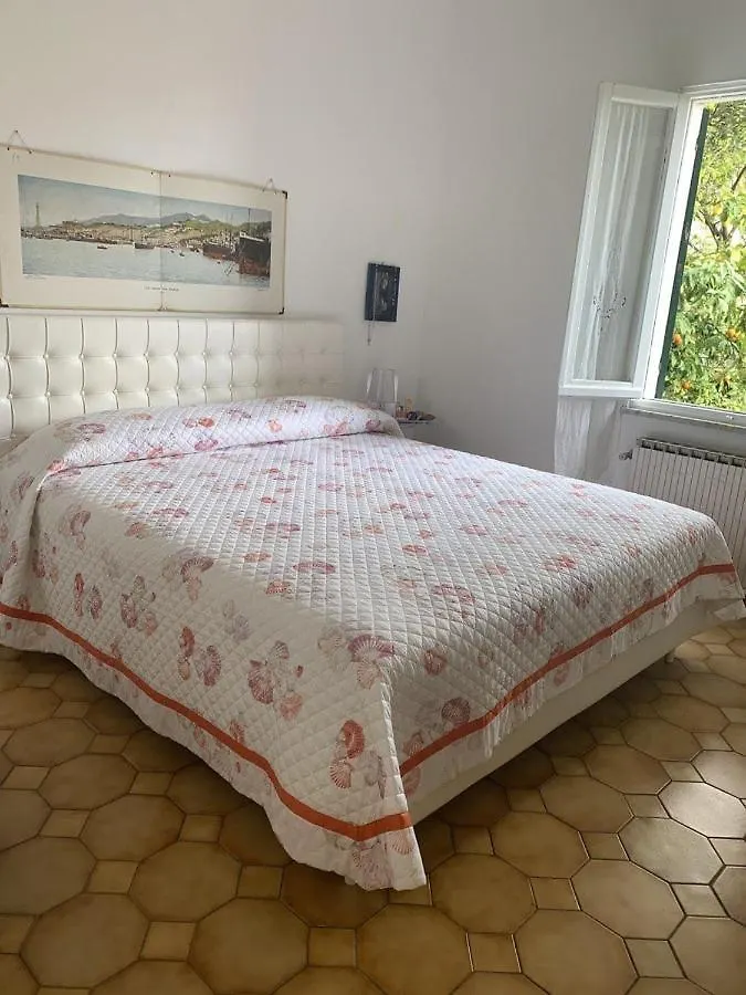 Villetta Ombretta Varazze Italia